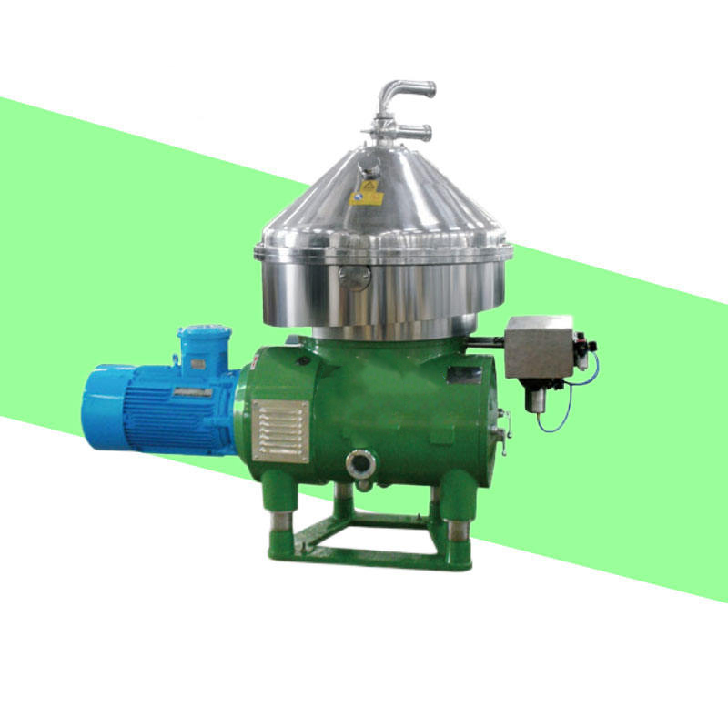 industrielle Scheibenzentrifugen (Scheibentrenner) zeigen