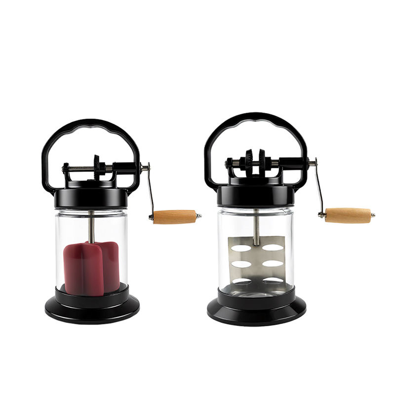 Kleiner Butterbereiter aus Glas mit Handkurbel, manuelles Butterfass für selbstgemachte Butter.