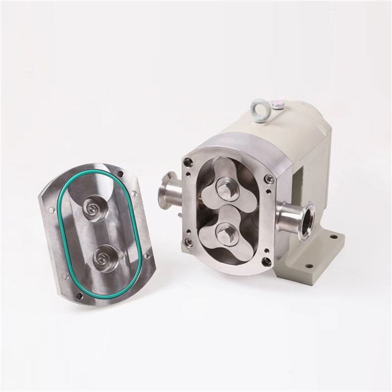 15-18.5KW cam rotor pump full view display.