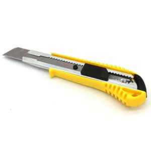 High-Quality Utility Knife with Customizable Blade Thickness for Paper Cutting