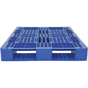 BLUE Polyethylene Pallet with 4 Way Entry, 6600 lbs Capacity, 39.5" Length, 47.375" Width, 6" Height,storage totes,container store