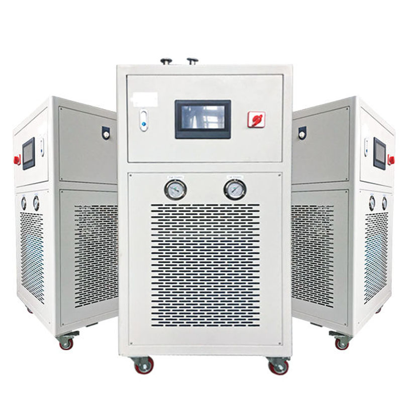Temperature controllers, heating circulators, closed-circuit heaters for reactors, evaporators, and distillers