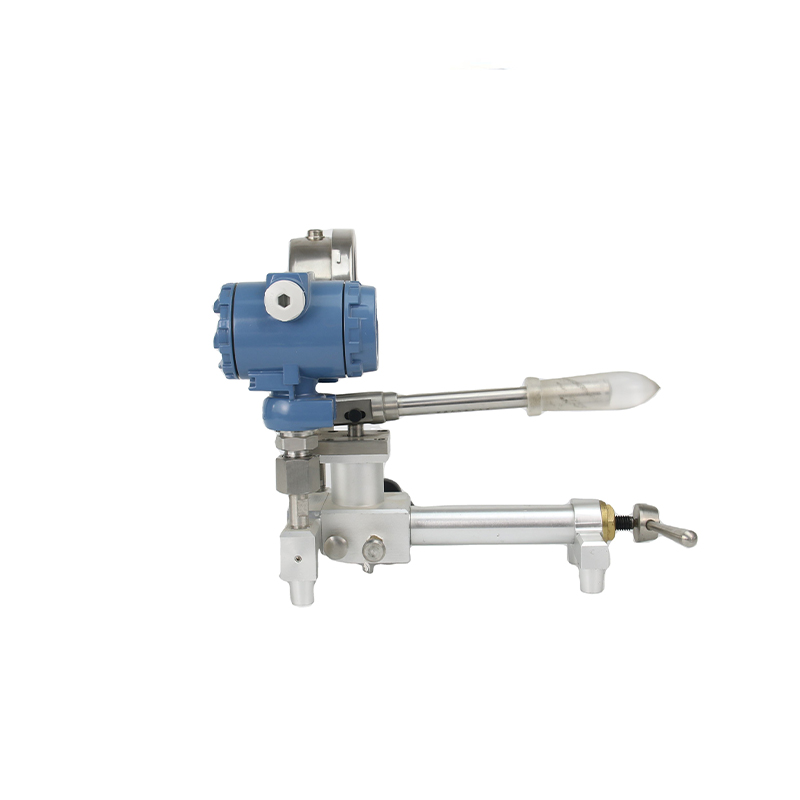 Accurate-Calibration Portable Pressure Source Calibrator - Image 2