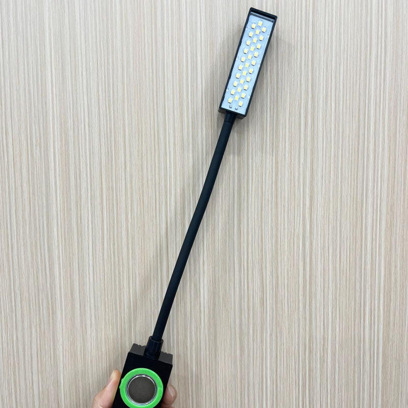 Industrial magnetic LED lights With a magnetic mounting base - Image 2