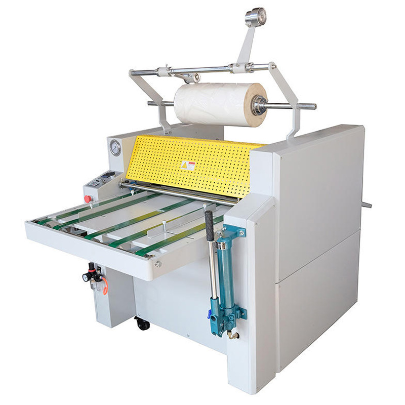 Pull Type Hydraulic - Oil Heating Semi-Auto Laminating Machine