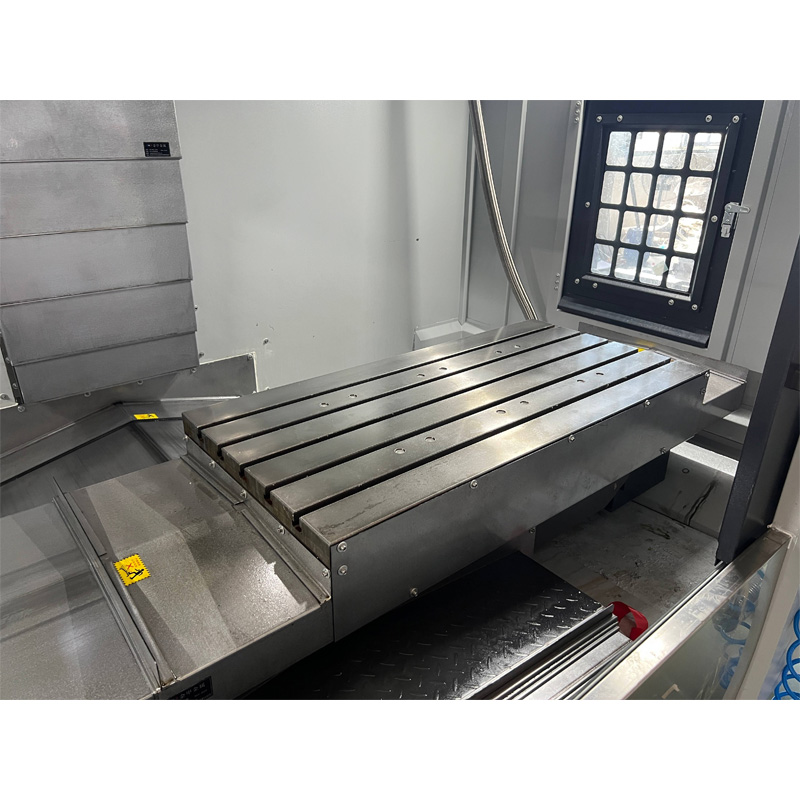VMC Series CNC Machine for Metal Parts High Precision Milling - Image 3