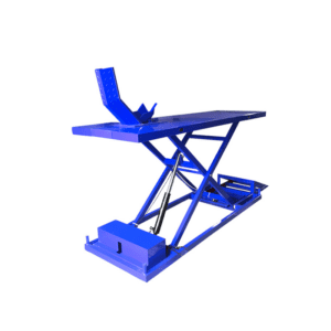 Scissor-Type Hydraulic Lift Used For Maintenance