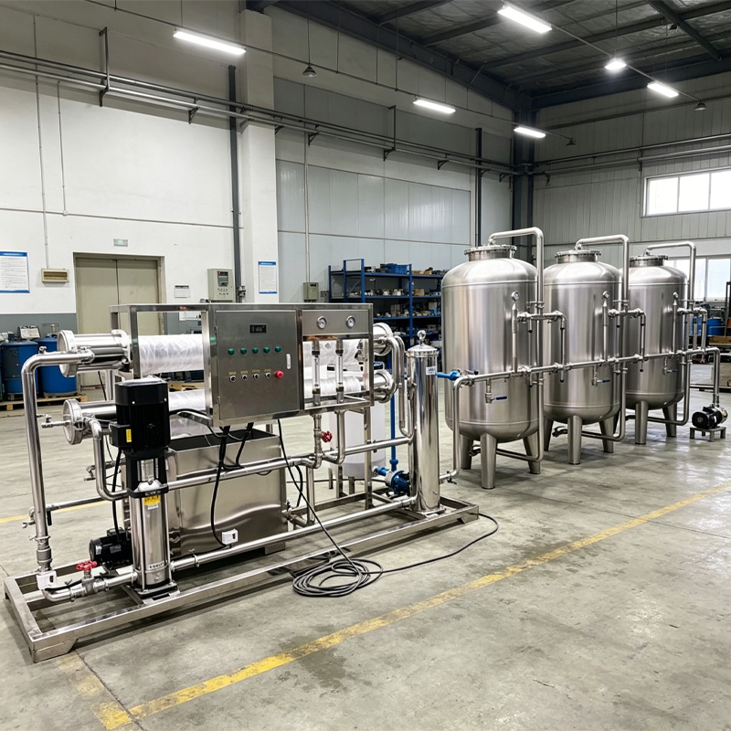 RO system in factory with high-efficiency pump, meeting large-scale water needs.
