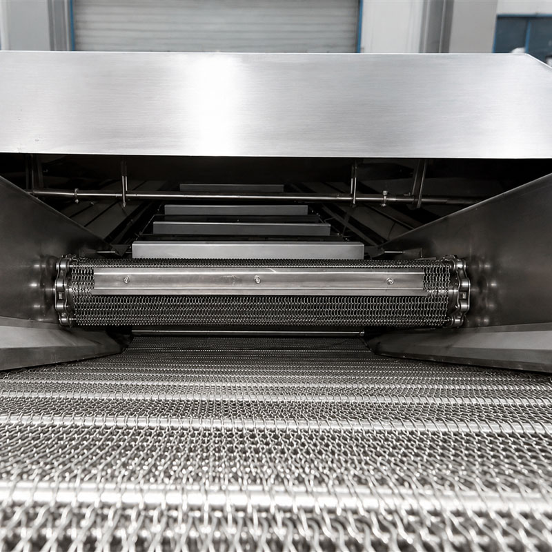 Continuous fryer mesh belt system internal structure detail view
